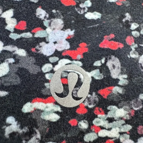 Lululemon Align Crop *21" Water Blossom Multi Leggings Tights Size 4 - Picture 7 of 7